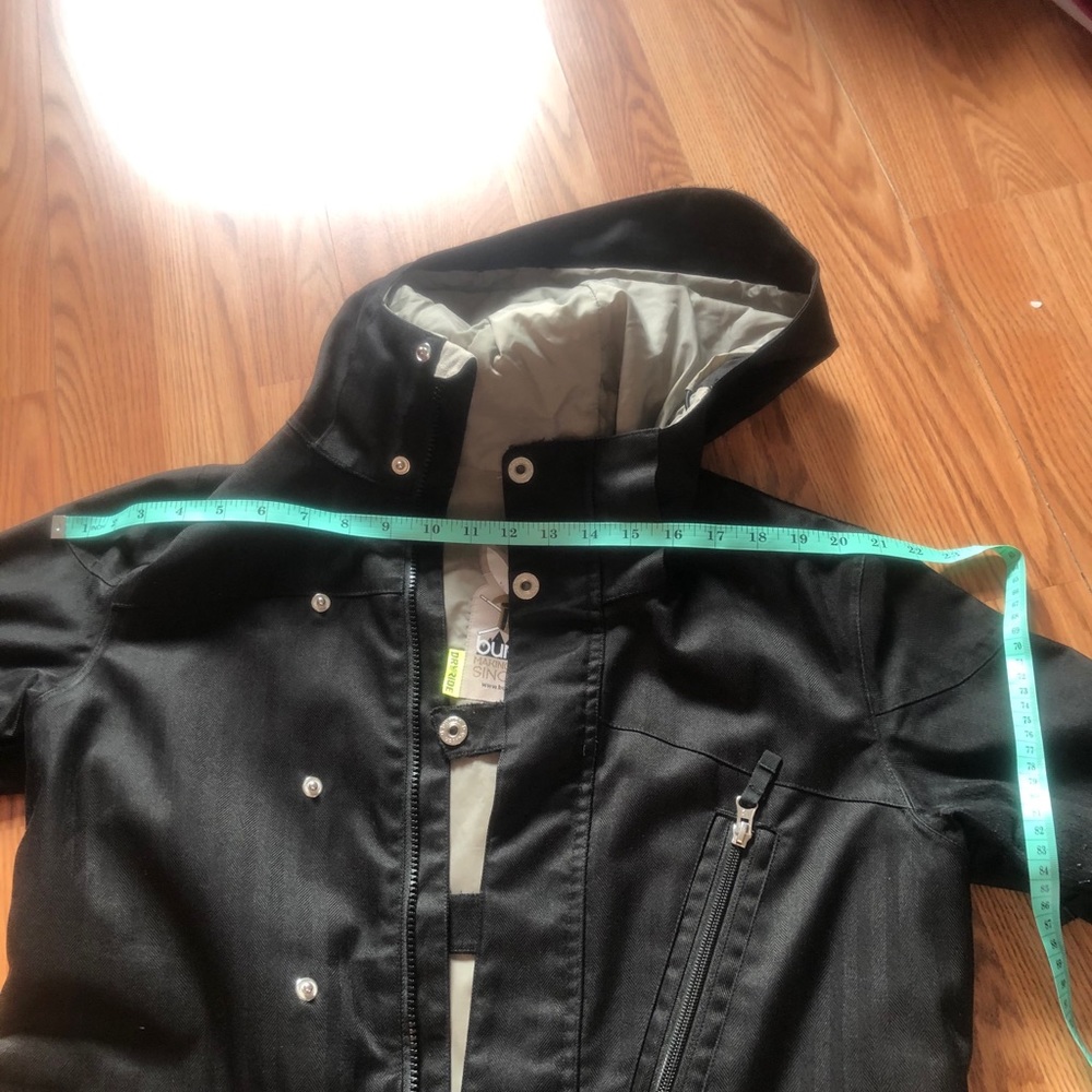Burton winter jacket - Picture 3 of 15